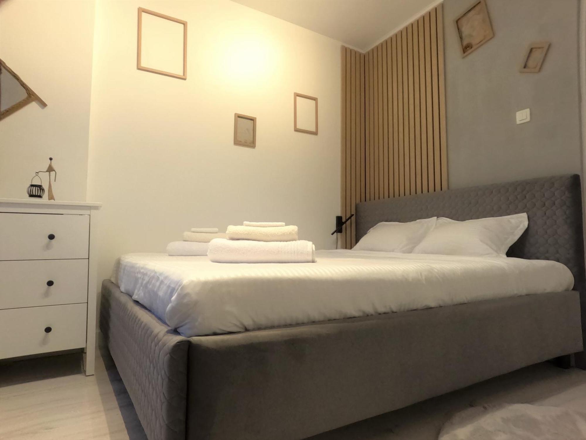 Ultracentral Lovely Place -Your Home Away From Home Bucarest Esterno foto